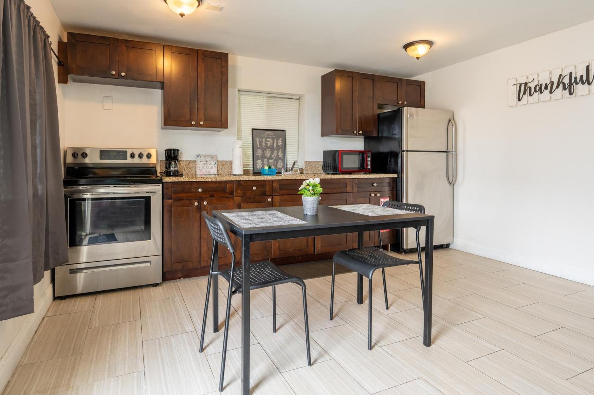Cozy Private Apts In Hollywood By Hard Rock Casino! Eksteriør bilde