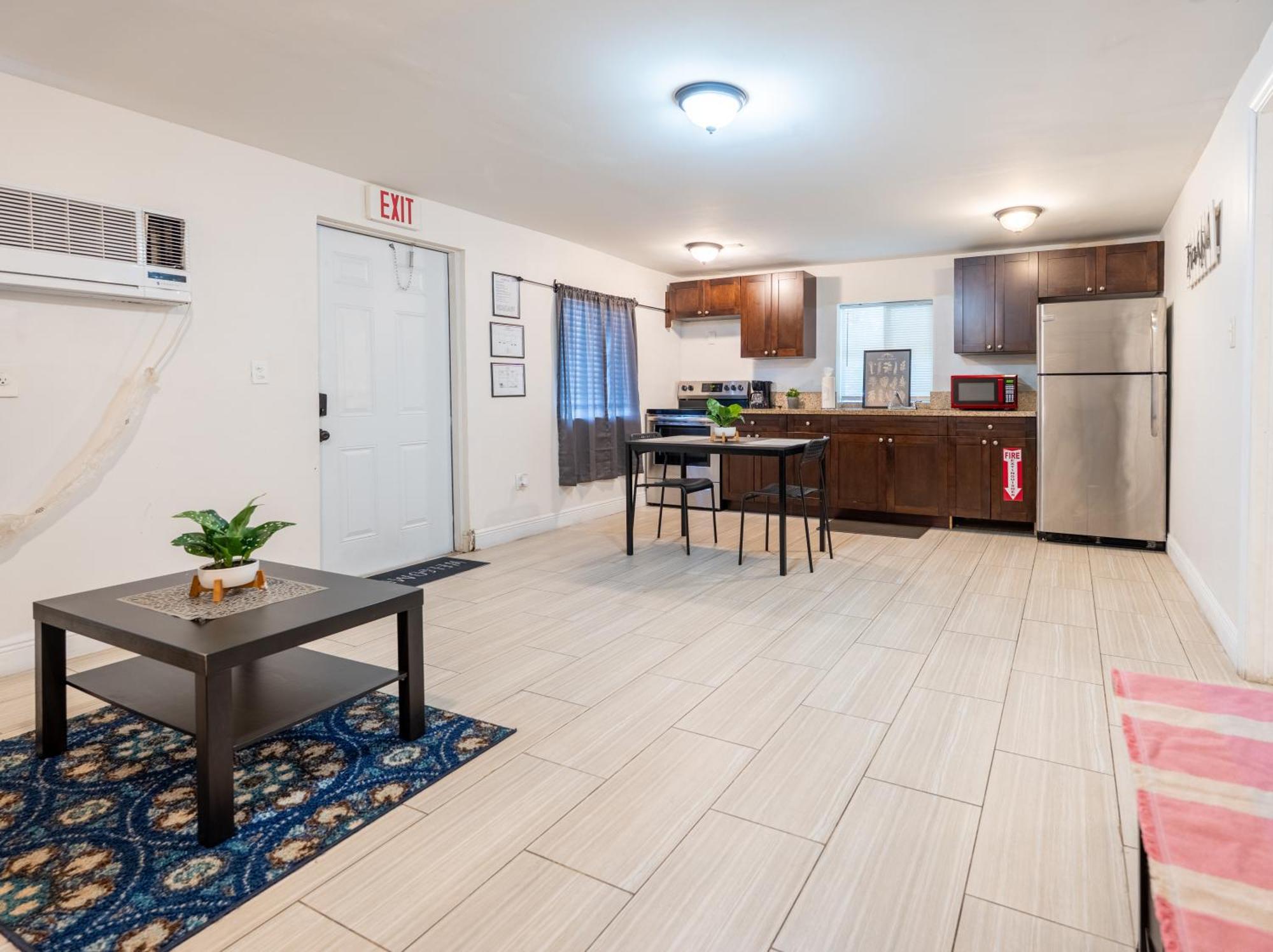 Cozy Private Apts In Hollywood By Hard Rock Casino! Eksteriør bilde